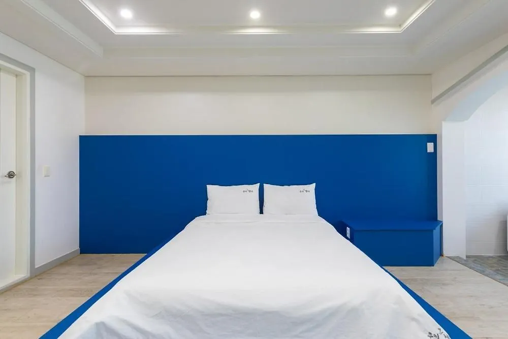 Gyeongju Cookie And Jelly Pension 4*,  South Korea