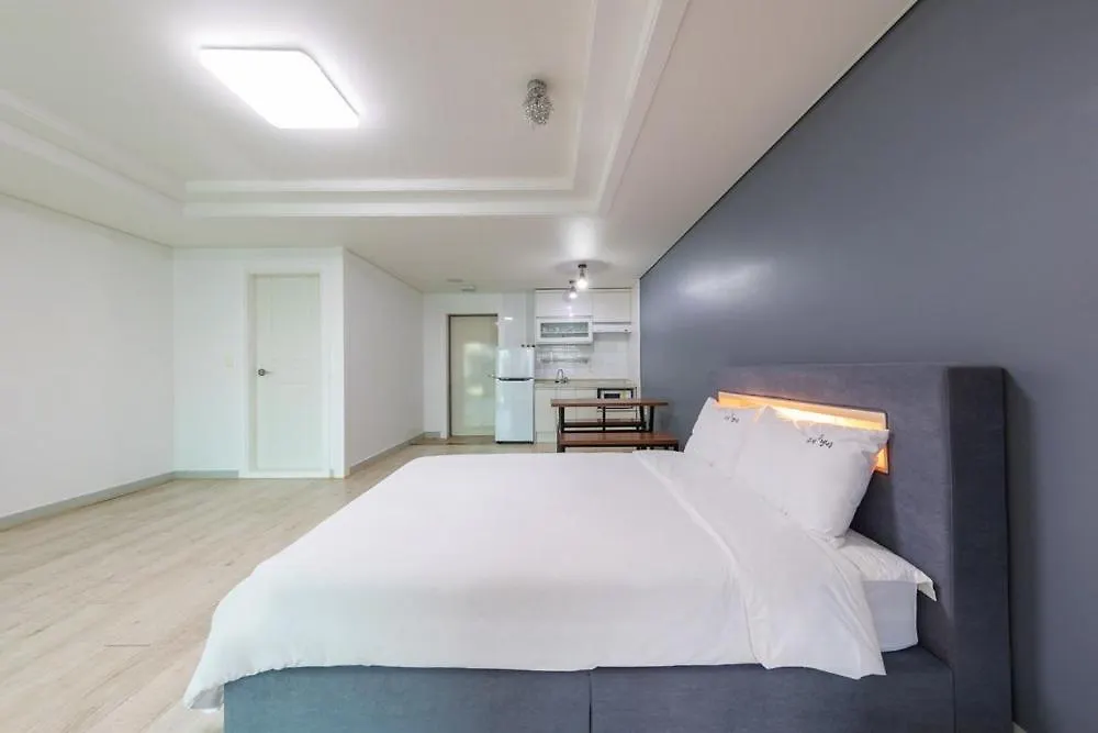 Gyeongju Cookie And Jelly Pension 4*,  South Korea